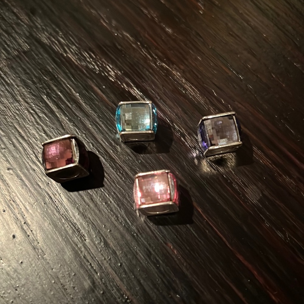 Brighton ice cube beads in 4 colors
